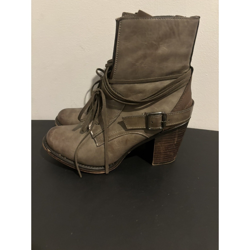 Pierre Dumas 8.5 Women's Boots Side Zip Brown Stacked Heel Rawhide Lace Up